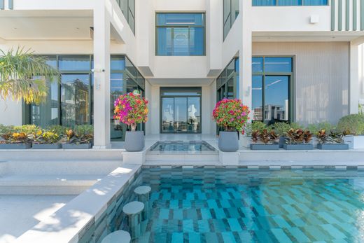 Villa in Dubai