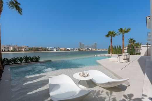 Villa in Dubai