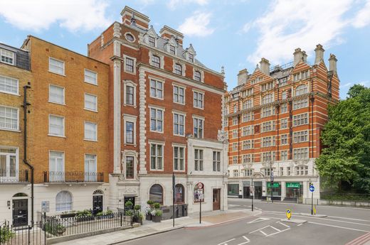 Apartment in London, Greater London