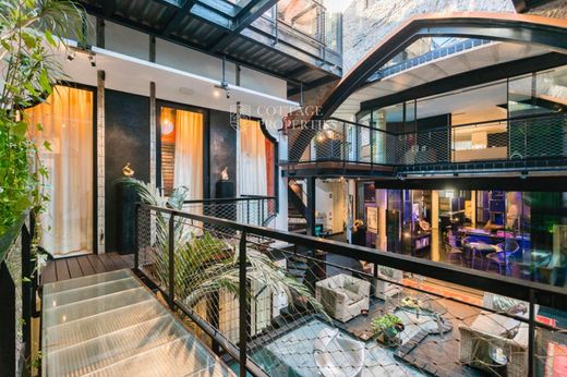 Luxus-Haus in Barcelona, Provinz Barcelona