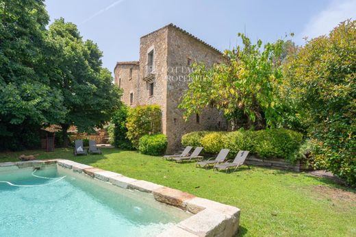 Casa rural / Casa de pueblo en Orfes, Provincia de Girona