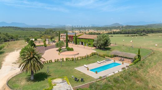 Rural or Farmhouse in Llers, Province of Girona
