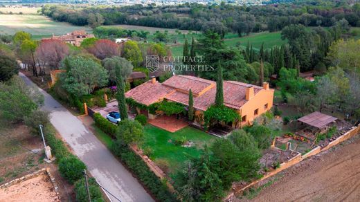 Luxury home in Cruïlles, Province of Girona