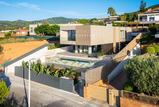 Luxury home in Teià, Province of Barcelona