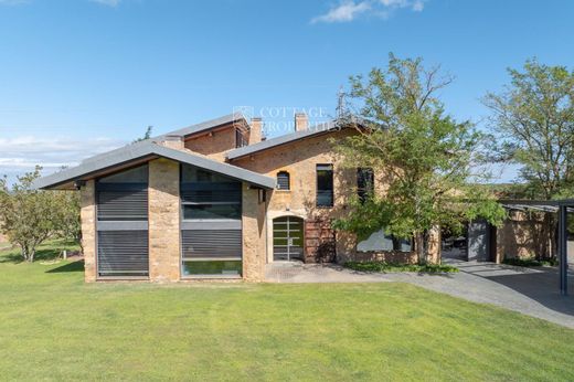 Rural or Farmhouse in Vulpellac, Province of Girona