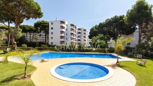 Apartment in Quarteira, Loulé