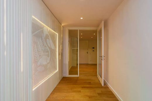 Apartamento - Lordelo do Ouro, Porto