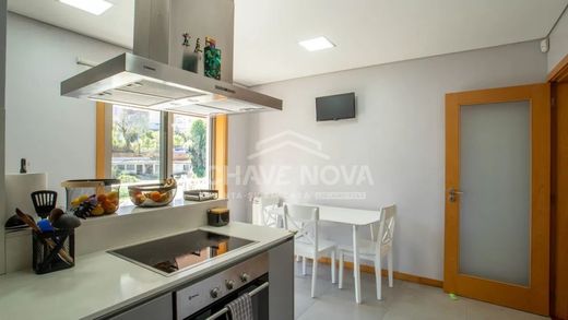 Piso / Apartamento en Oliveira do Douro, Vila Nova de Gaia