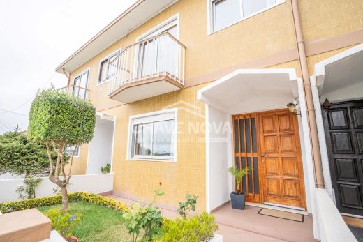 Terraced house in Madalena, Vila Nova de Gaia