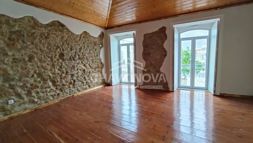 Apartment / Etagenwohnung in São Brás de Alportel, Distrito de Faro
