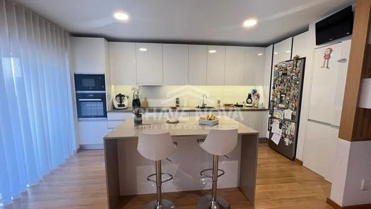 Apartment in Ermesinde, Valongo