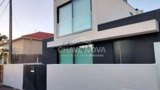 Luxury home in São Félix da Marinha, Vila Nova de Gaia
