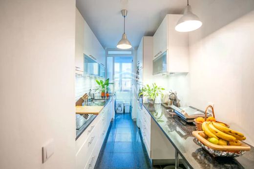 Apartment in Lordelo do Ouro, Porto