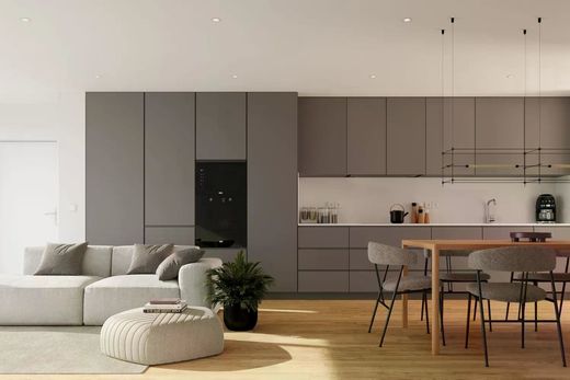 Apartment in Lordelo do Ouro, Porto