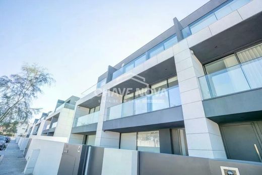 Terraced house in Canidelo, Vila Nova de Gaia