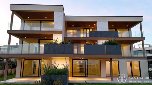 Квартира, Новиград, Novigrad-Cittanova