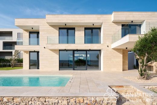 Villa in Sveti Filip i Jakov, Zadar